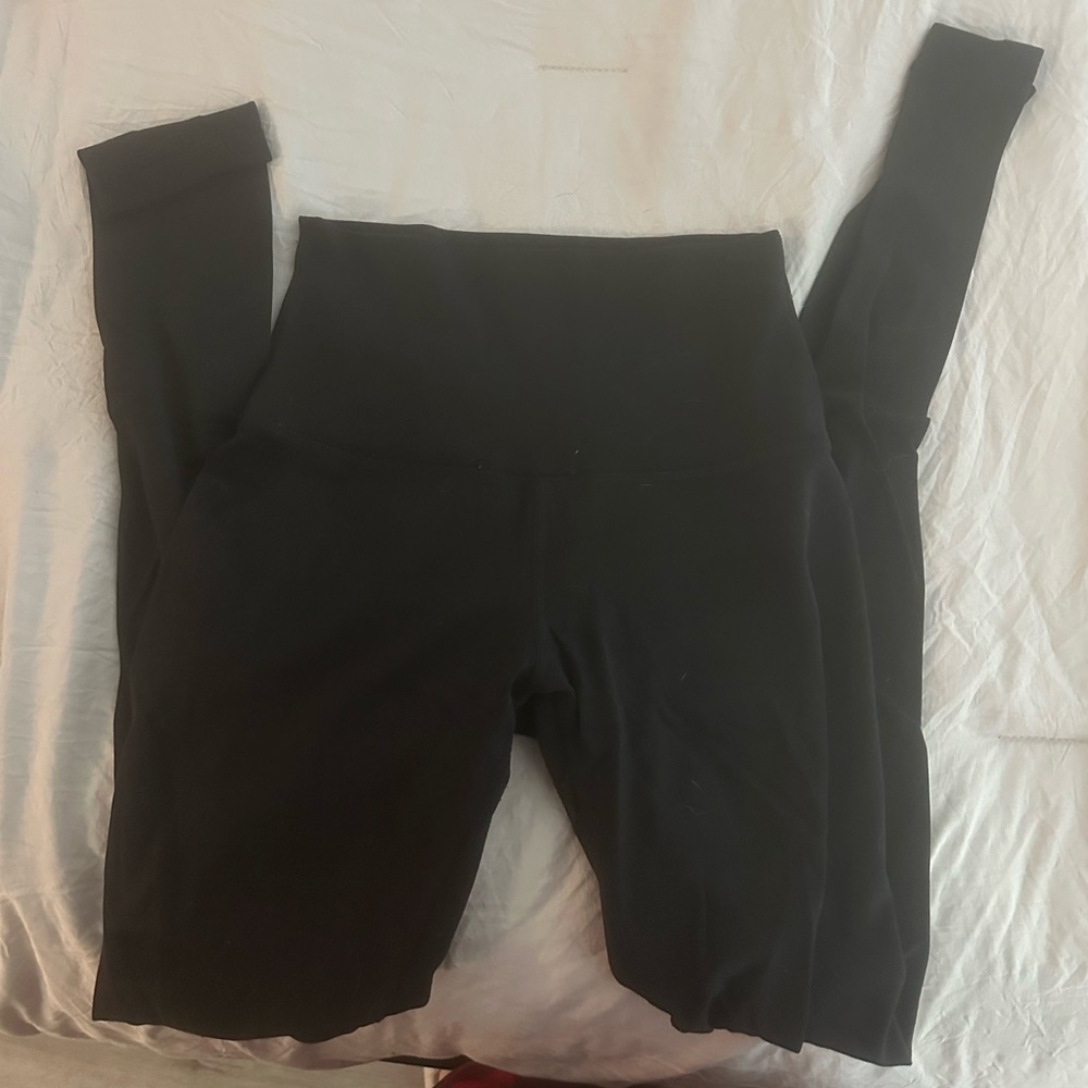Women’s Lululemon leggings